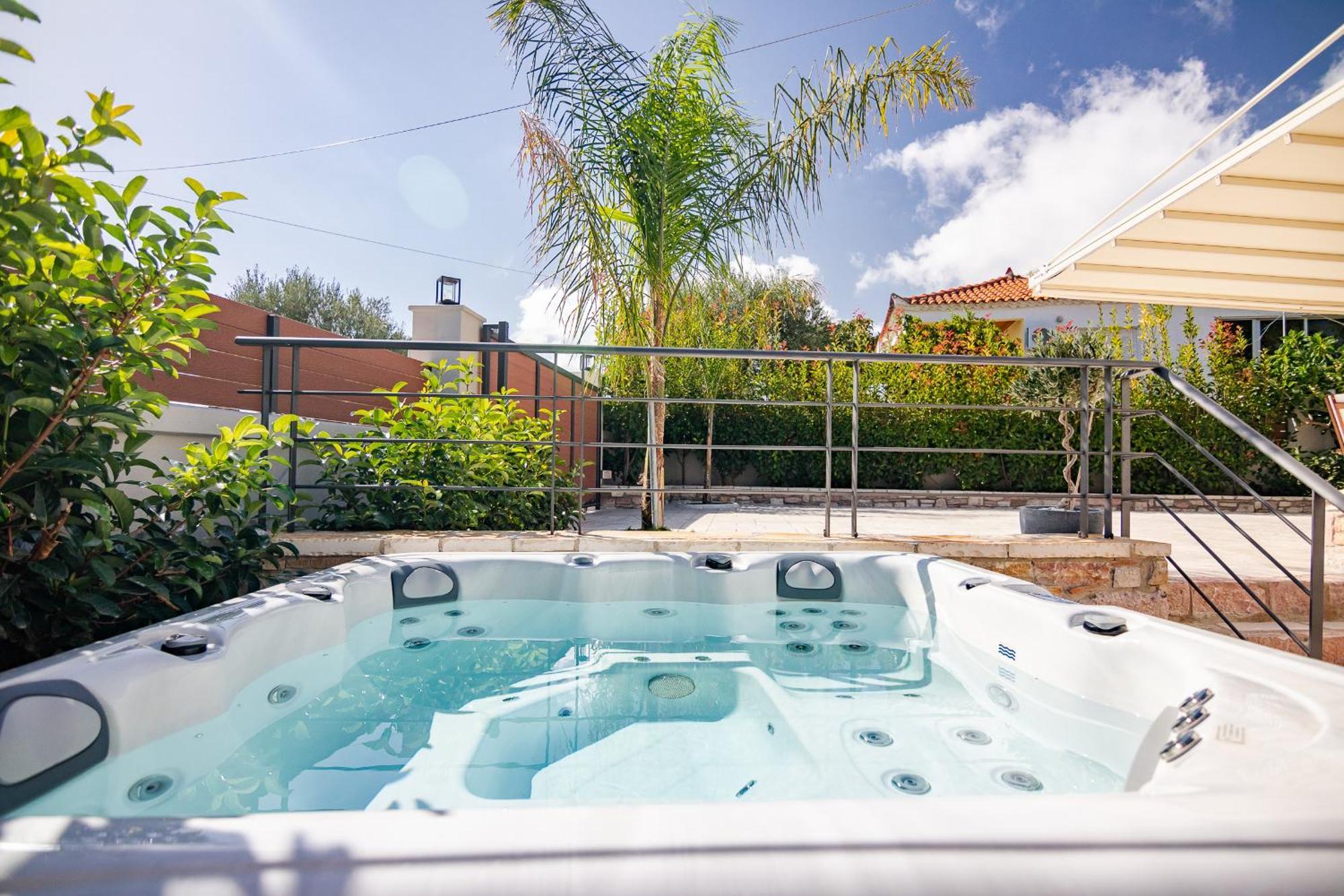 Pithea Luxury Living Holiday home *